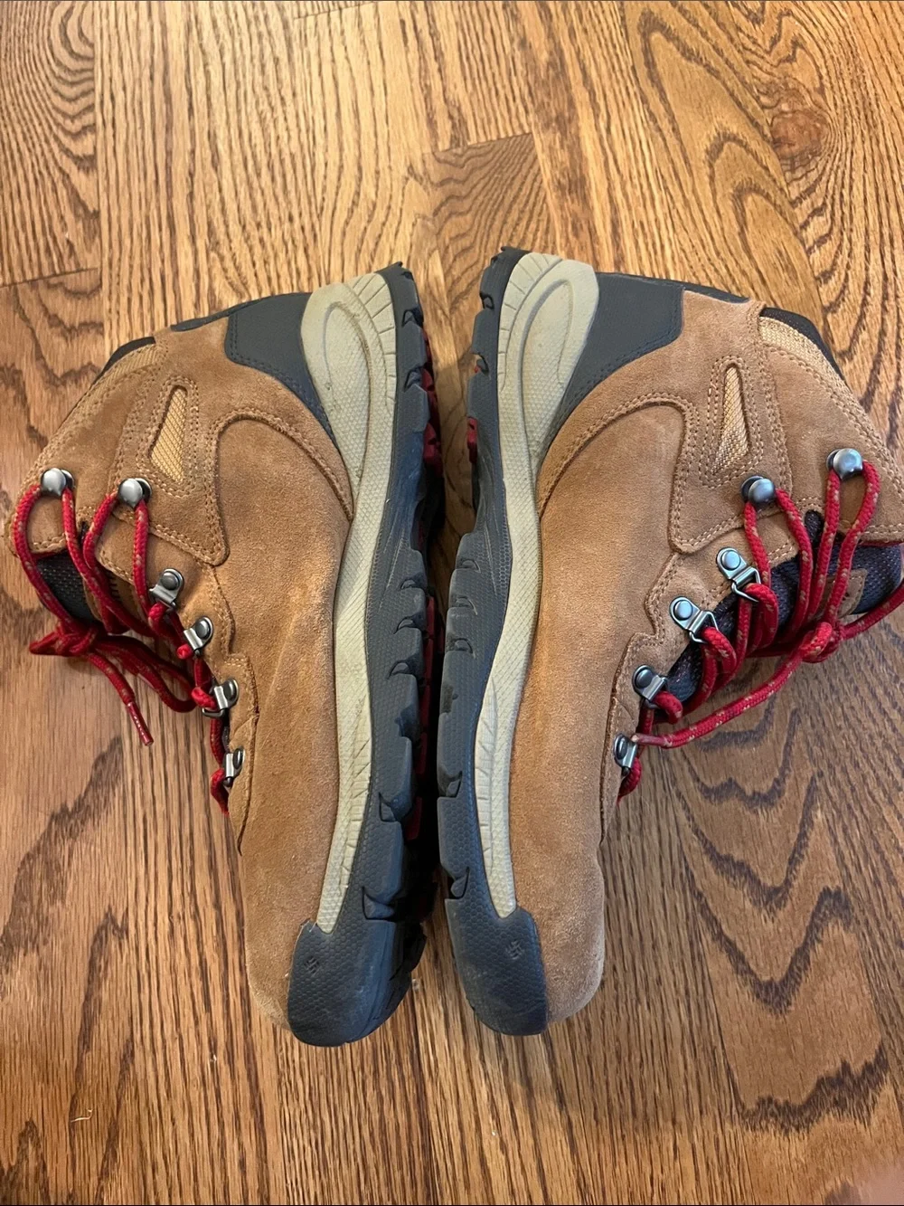 Columbia Women's Newton Ridge Plus Waterproof Amped Hiking Boots